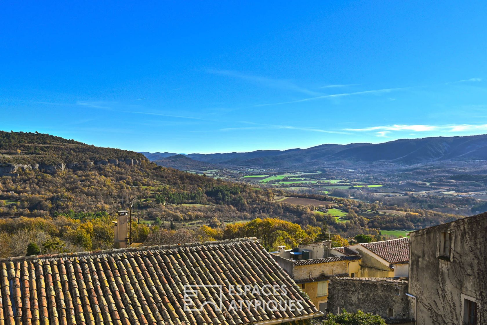 Charming old house in a peaceful village in the heart of splendid nature!