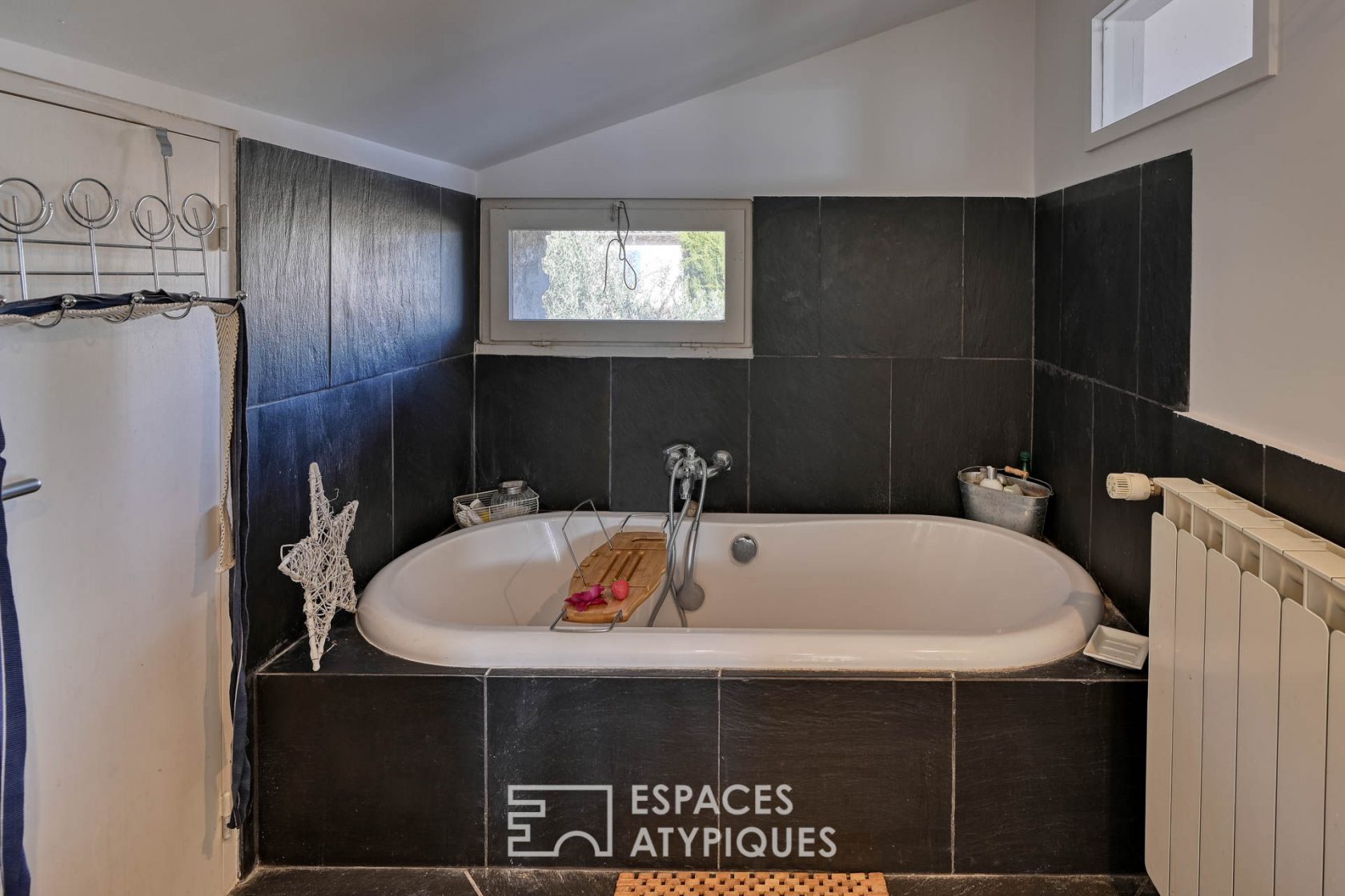 Charming old house in a peaceful village in the heart of splendid nature!