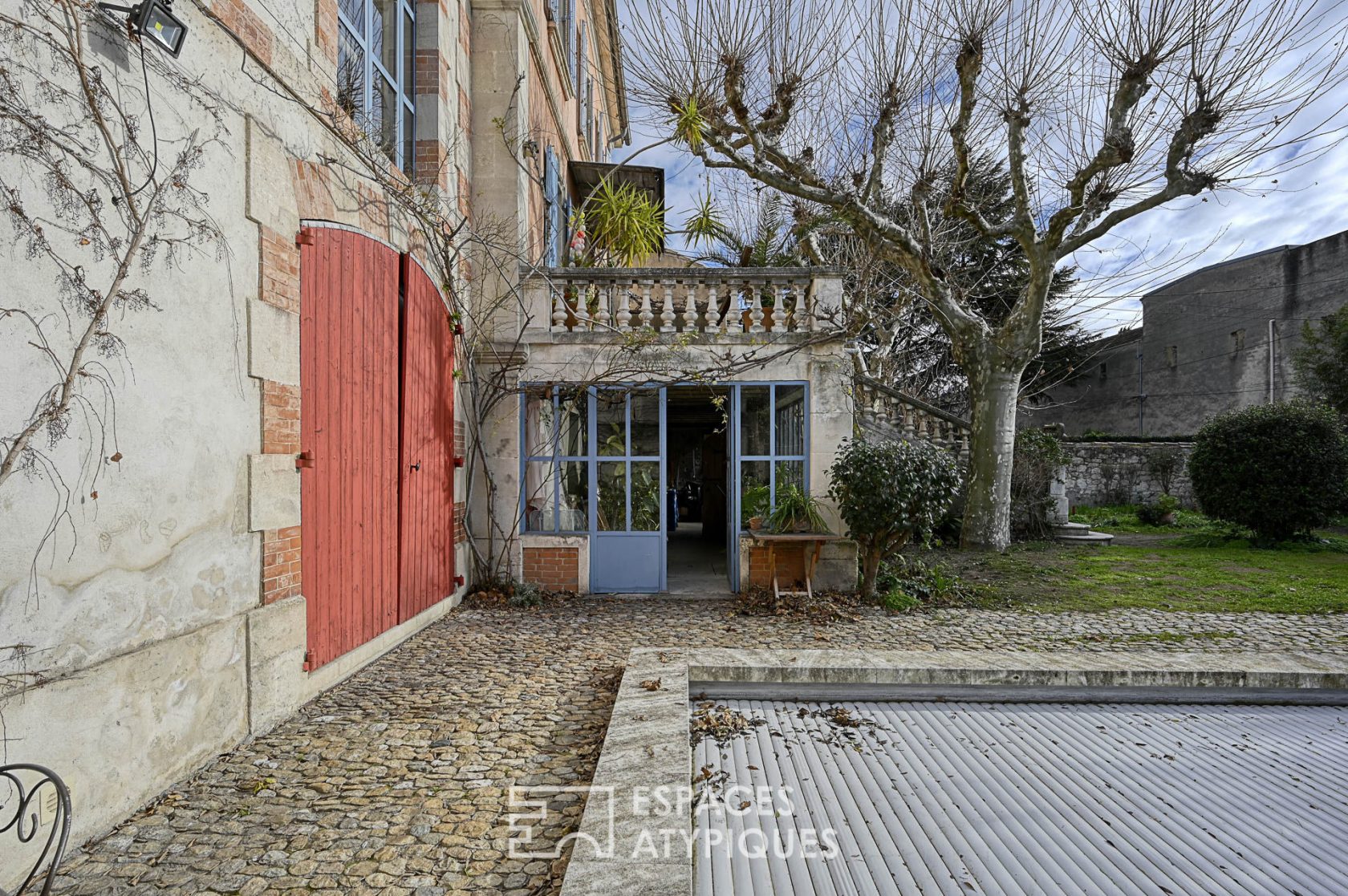 Majestueuse maison de maître aux portes des remparts