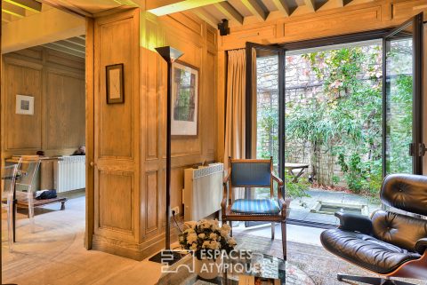 Elegant and surprising village house
