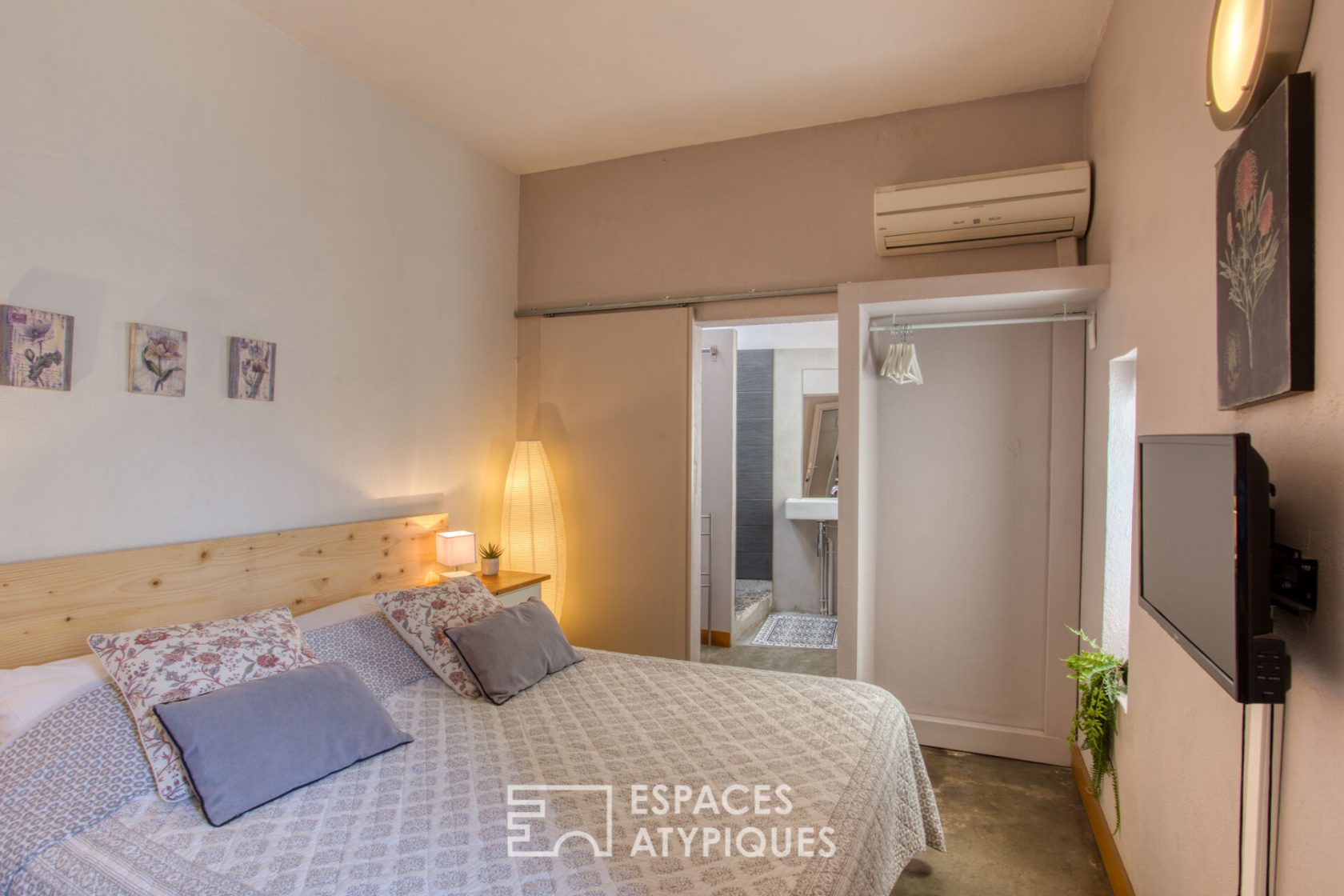 Charming building in the heart of Avignon