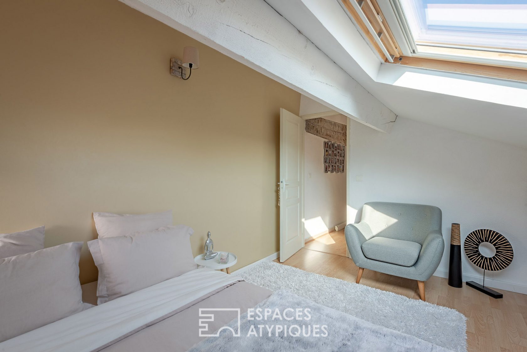 Top floor loft style duplex