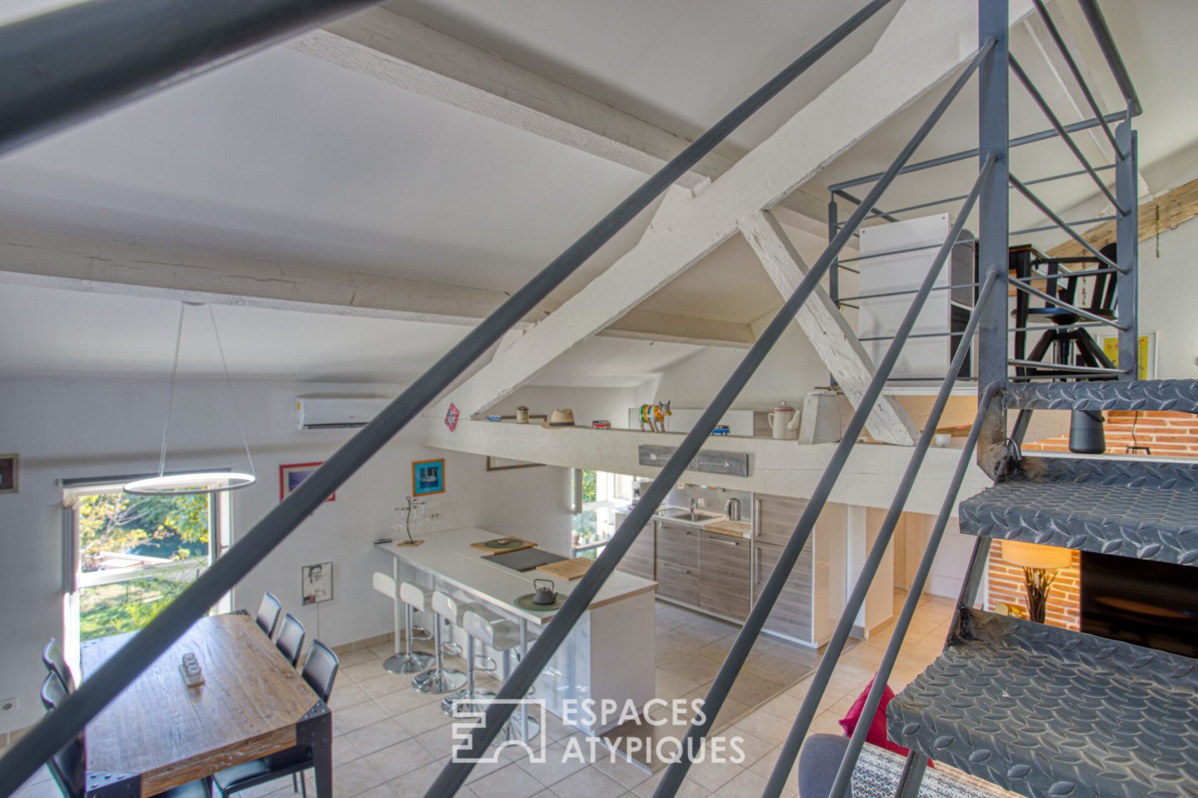 Top floor loft style duplex
