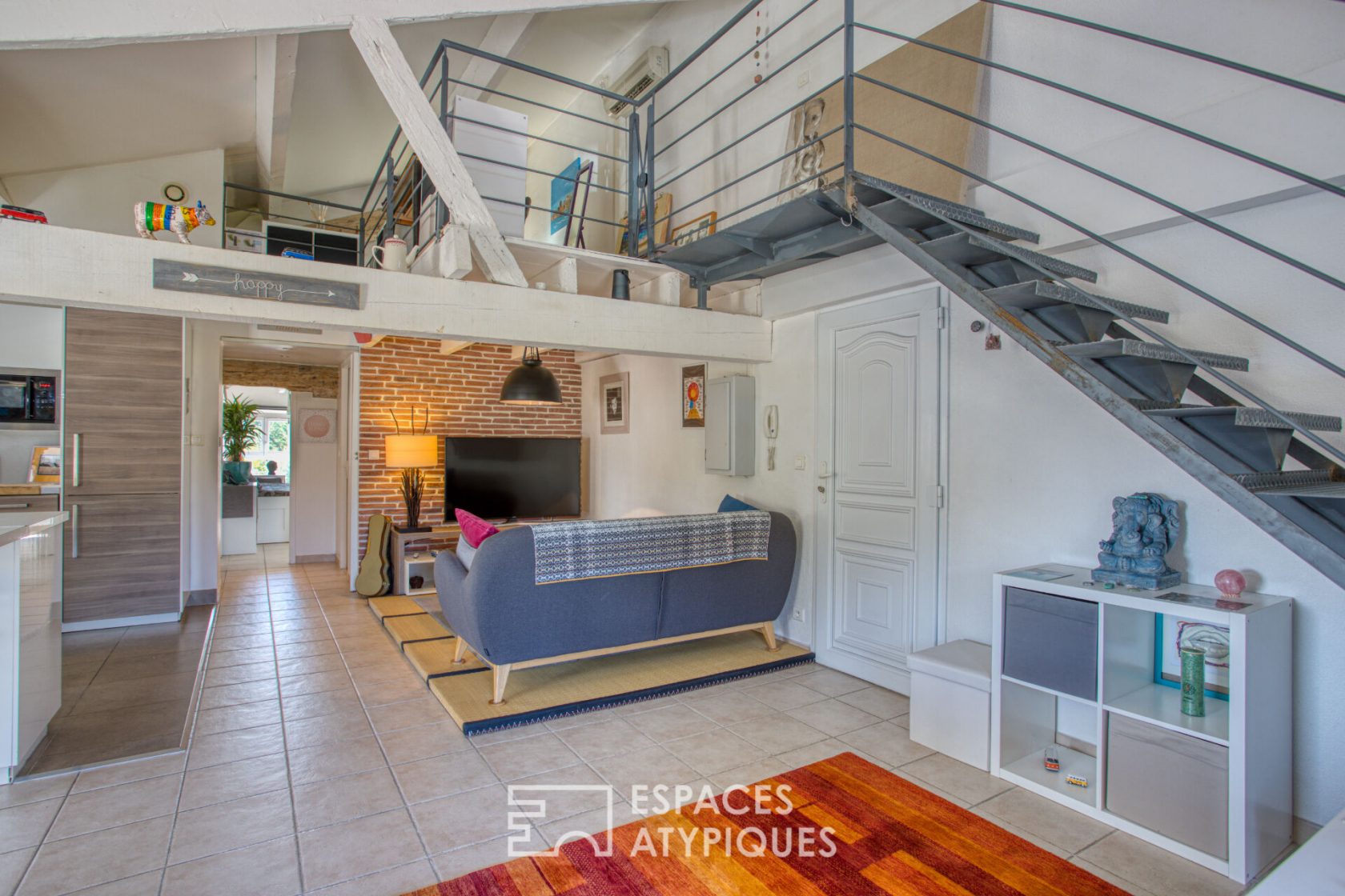 Top floor loft style duplex