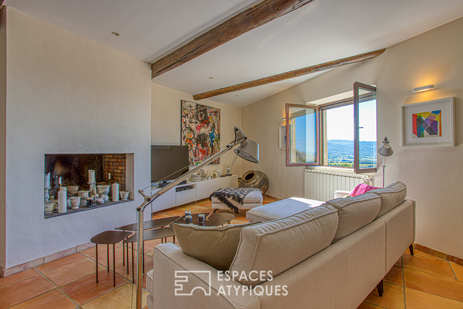 Village house with swimming pool and sublime views