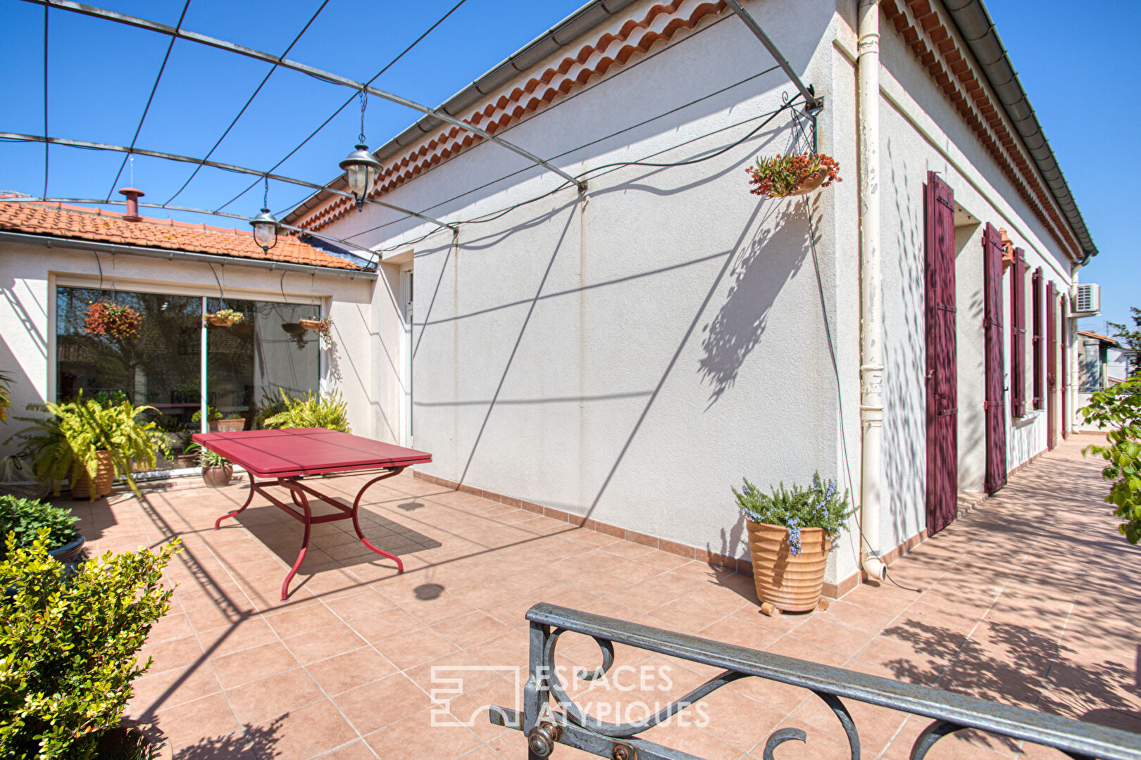 Maison de charme divisée en 4 appartements de caractère