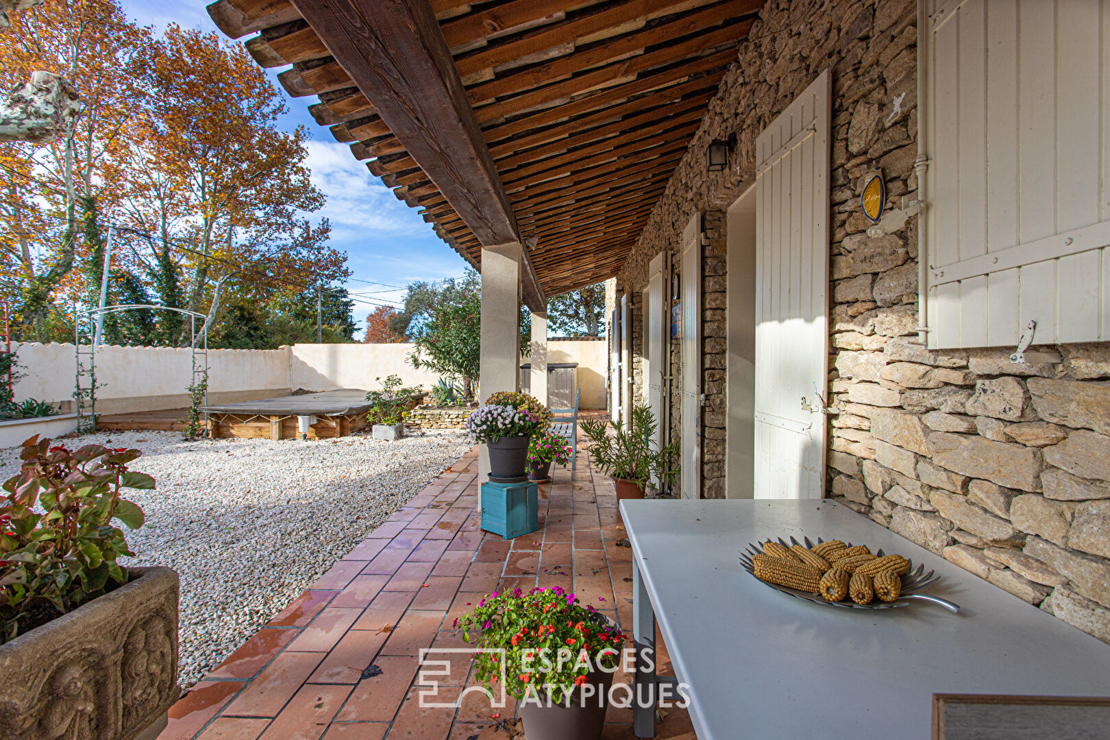 Charming house with pool and garage