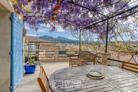 Two-unit village house with swimming pool and view