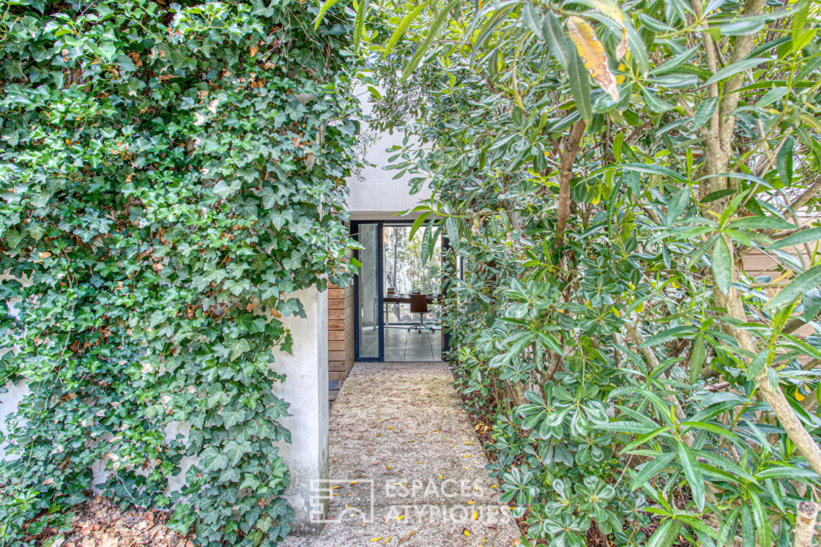 Maison contemporaine avec vue d’un architecte précurseur