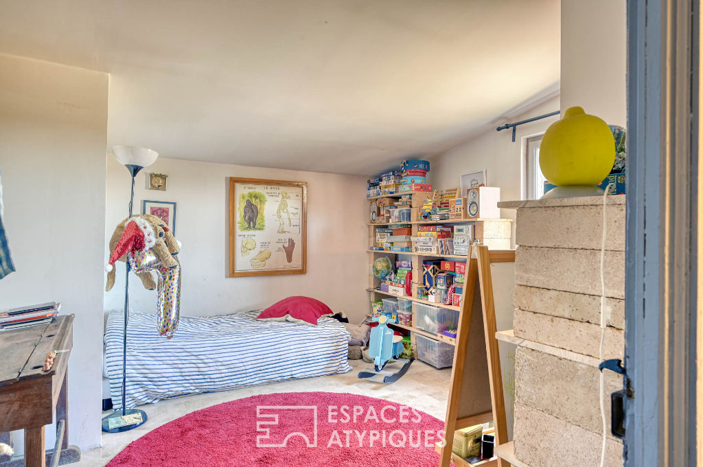 Loft-style townhouse