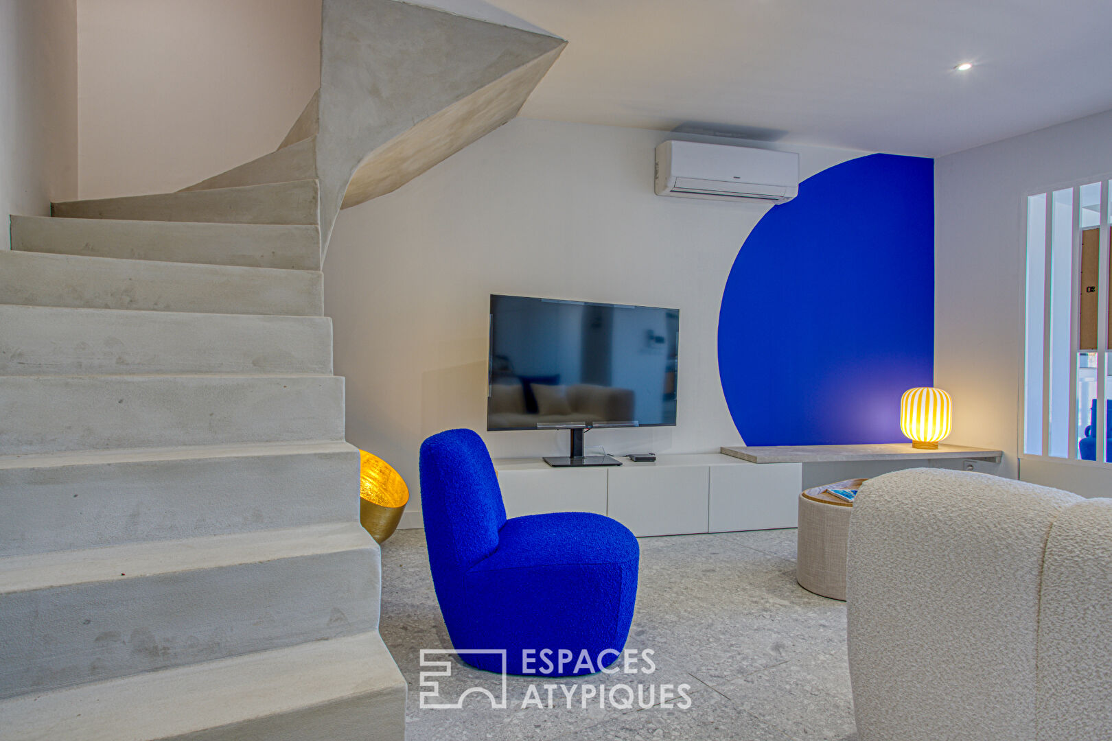Quality renovation in the heart of Velleron