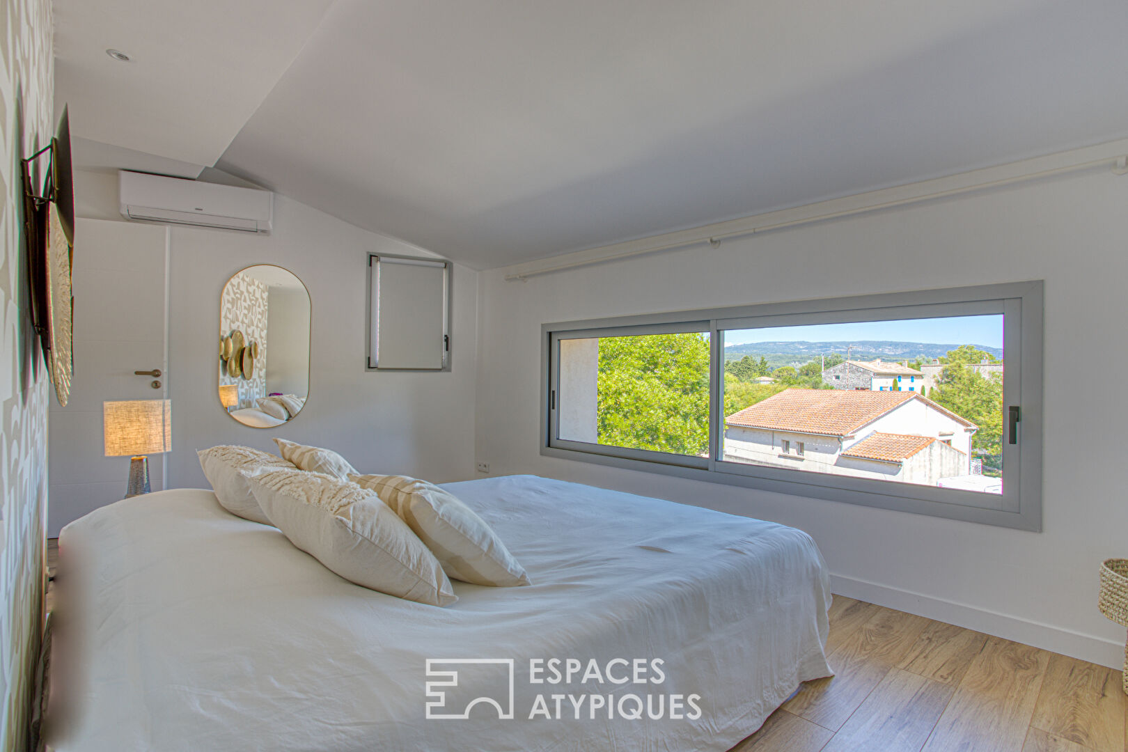 Quality renovation in the heart of Velleron