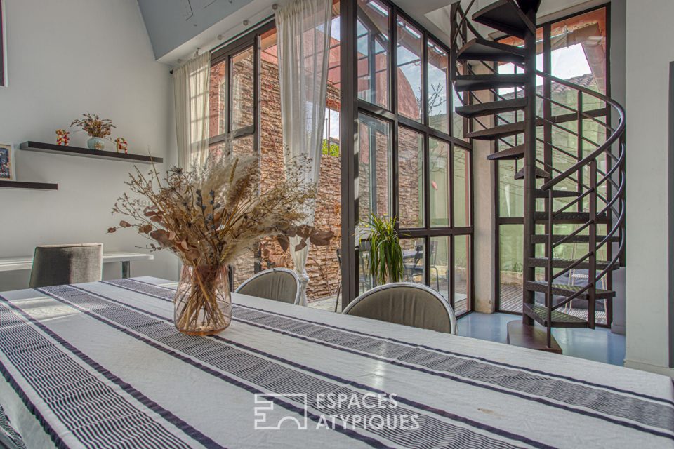 Loft en duplex avec patio aux abords d'avignon