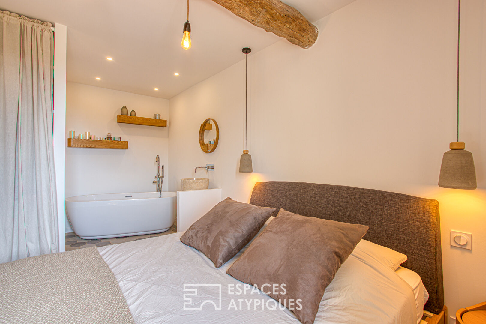 Rénovation d’exception avec vue imprenable au pied du Ventoux