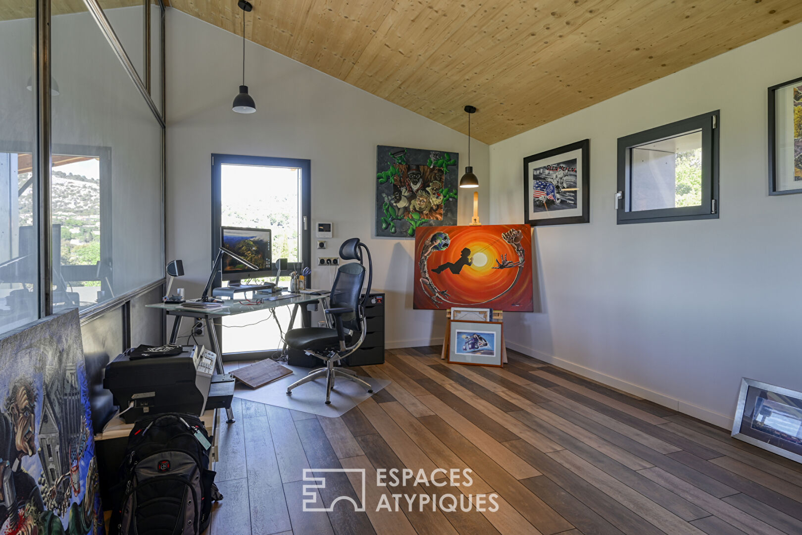 Maison passive haut de gamme avec vue panoramique sur le Luberon