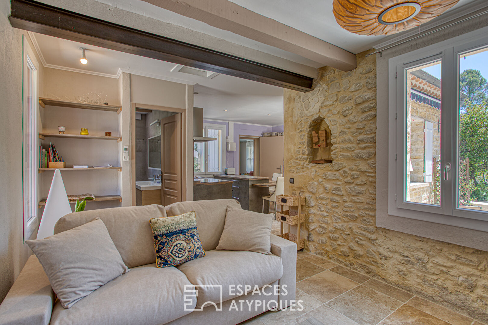 Renovated house with swimming pool and gites on the Pernoise hill