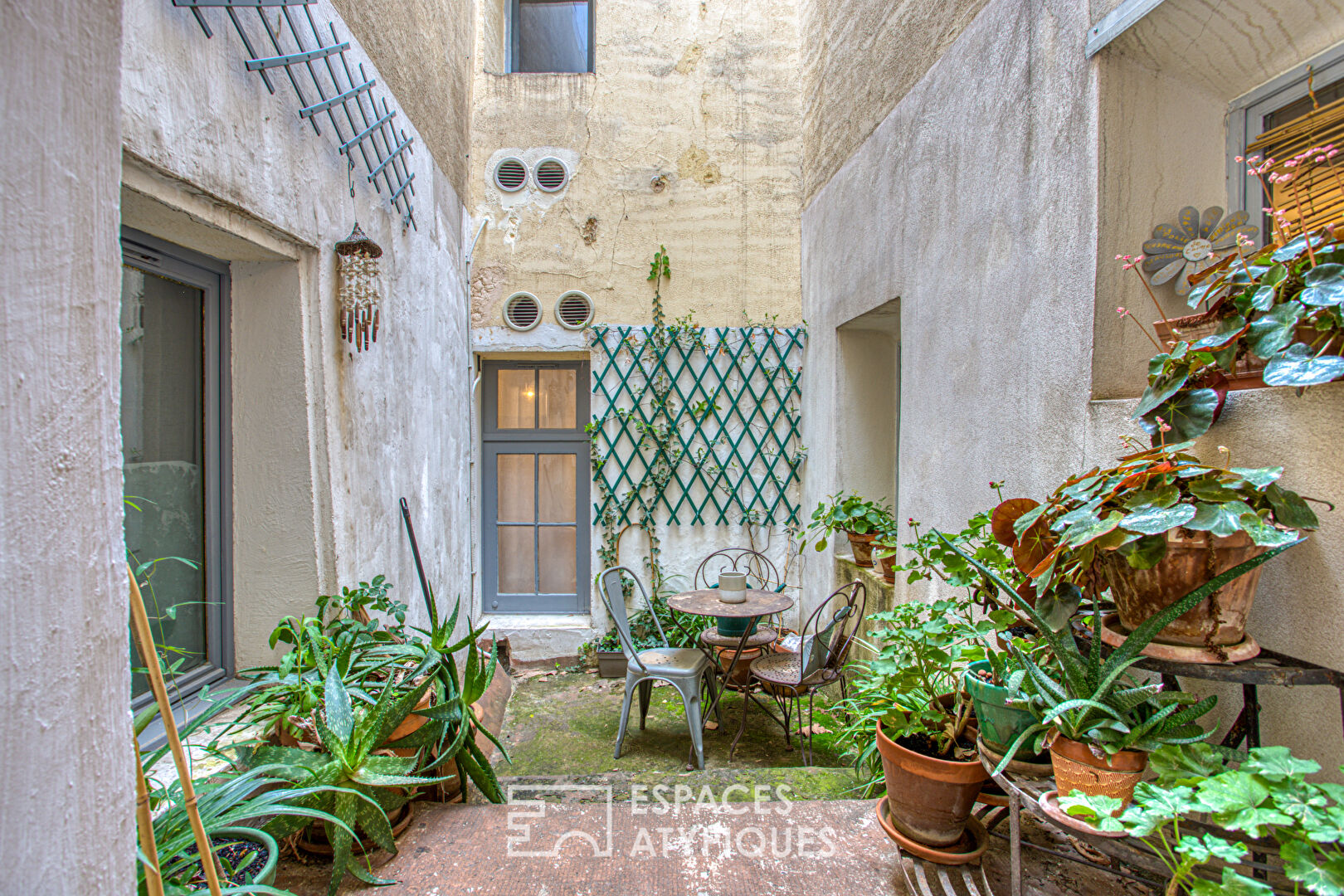 Apartment in the historic center of Isle sur la Sorgue