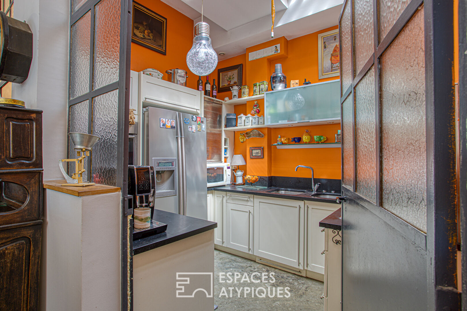 Chambre d’hôtes et son loft muséal