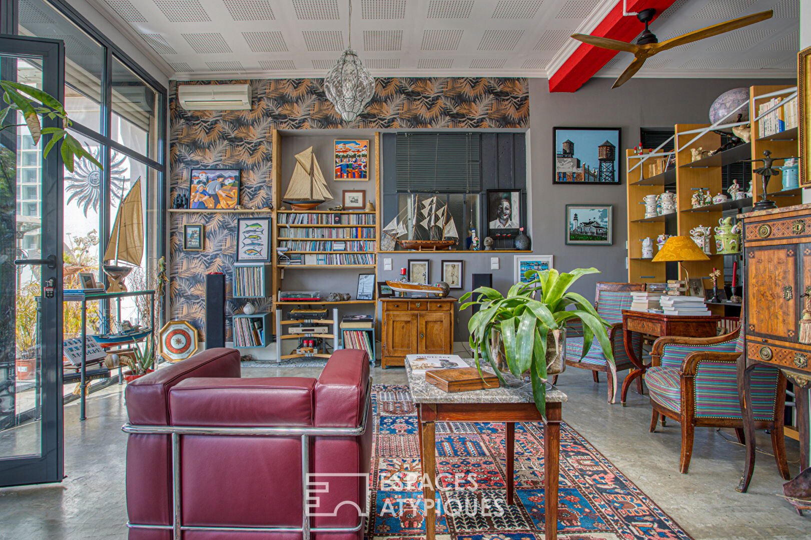Chambre d’hôtes et son loft muséal