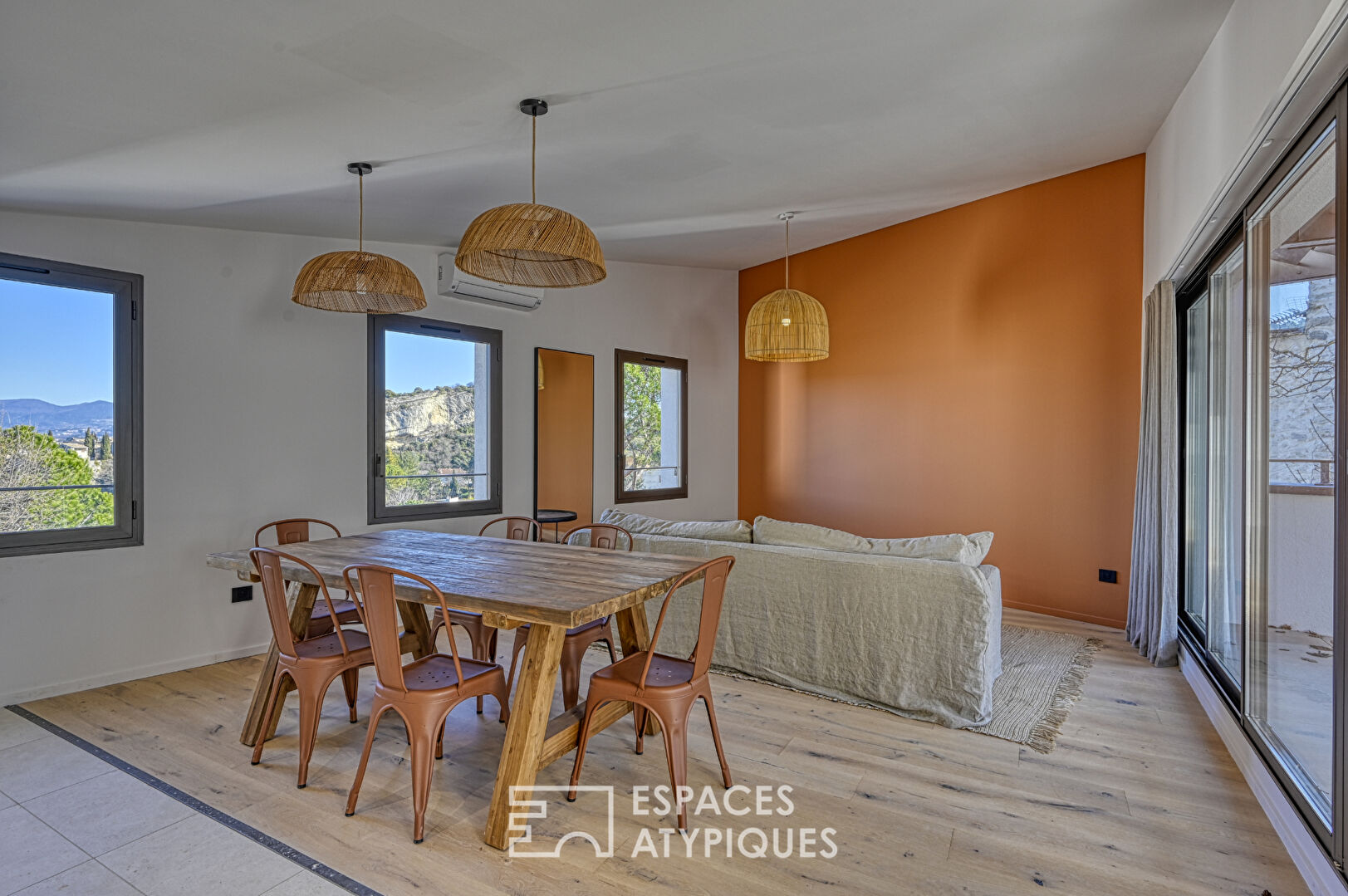 Apartment with terrace and exceptional view