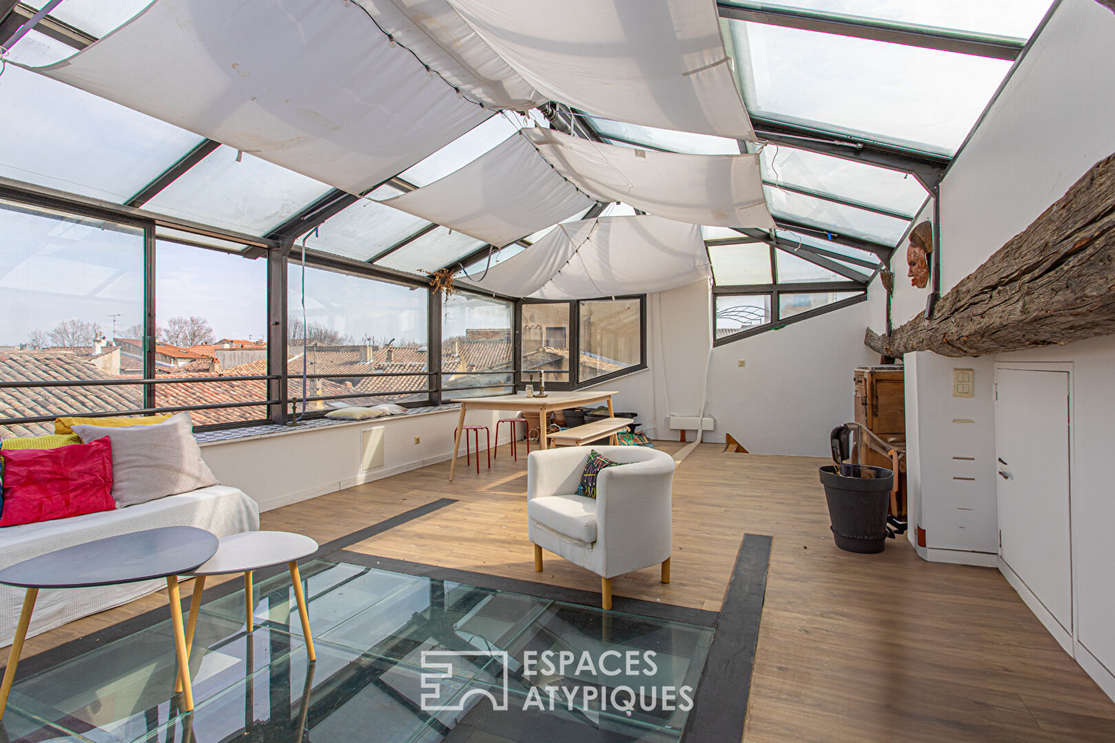 Maison de charme et sa terrasse en toiture