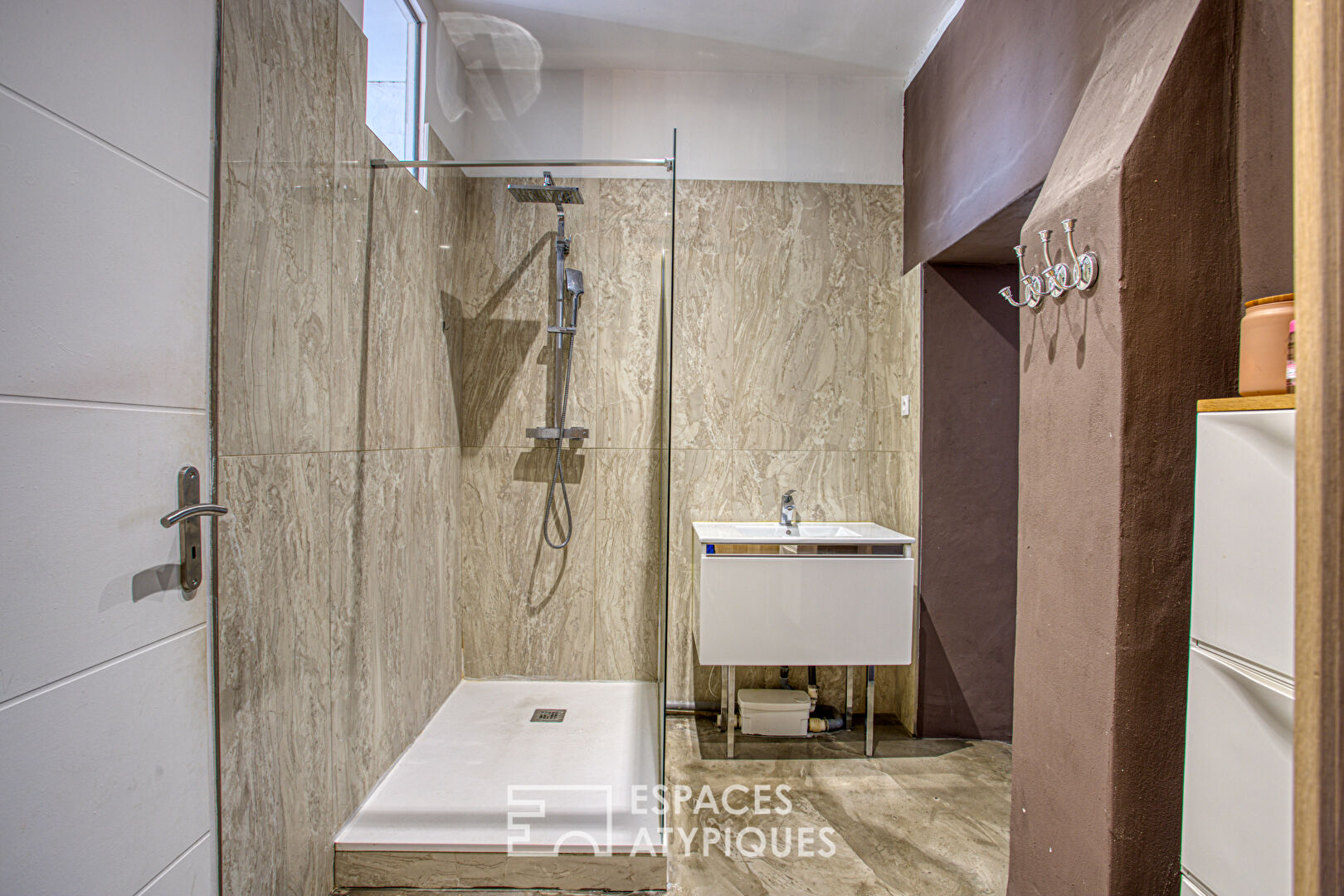 Charming renovation just a stone’s throw from the historic center