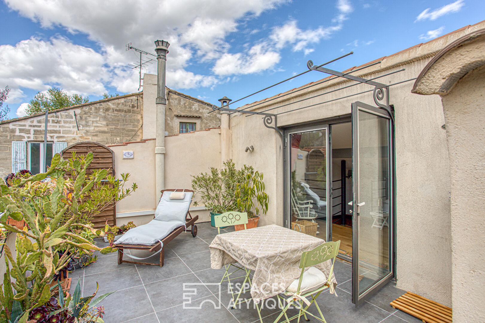 Maison de charme et ses terrasses en intra-muros
