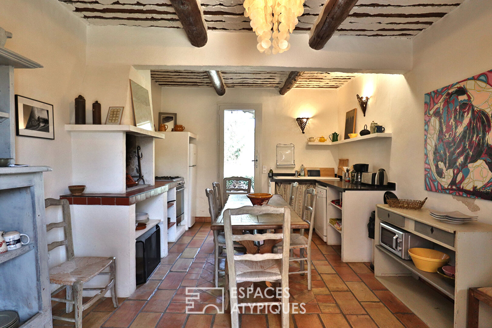 Charmant cottage en Luberon avec jardin et bassin