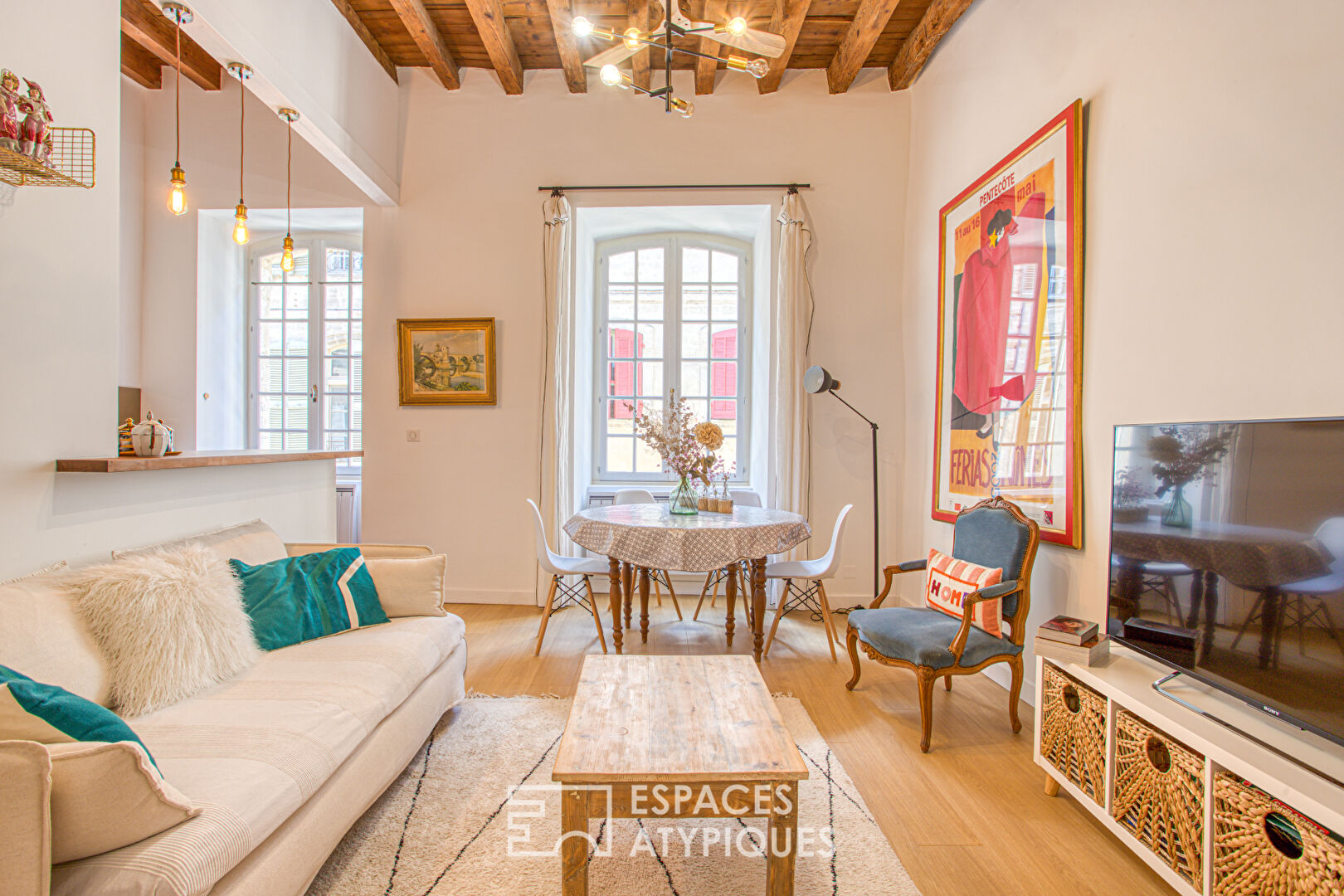 Appartement élégamment rénové en coeur de ville