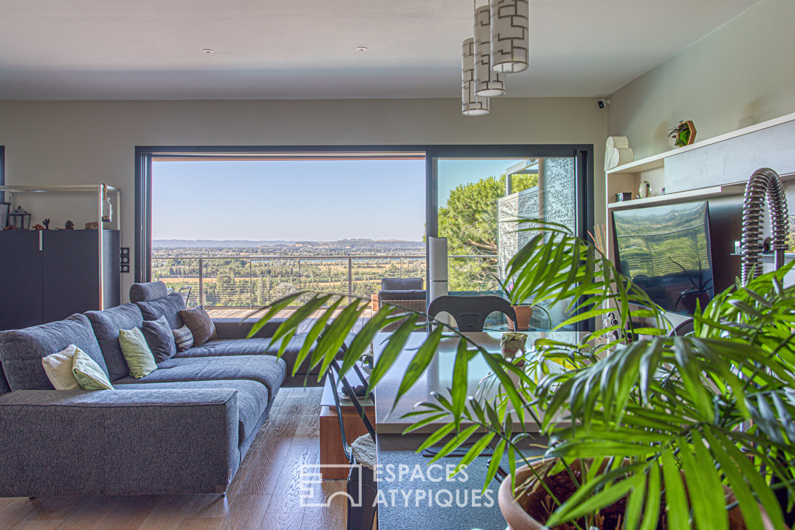 Unique, appartement avec terrasse panoramique