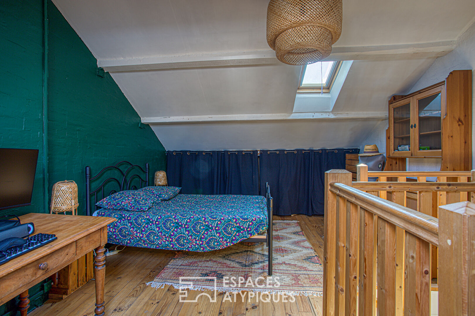 Between Art Nouveau and modernity: character house with wooded garden