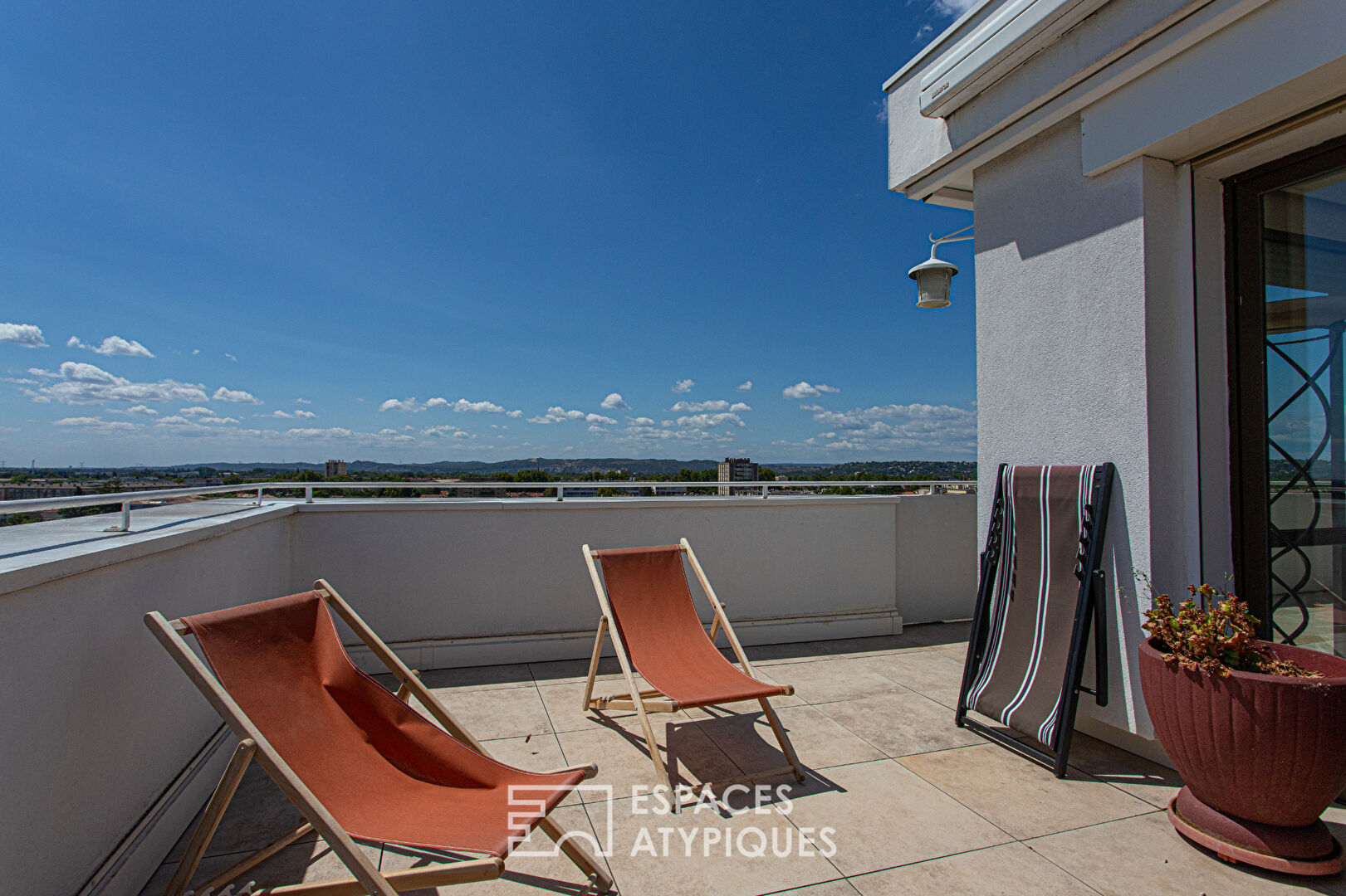 Aerial penthouse in Avignon