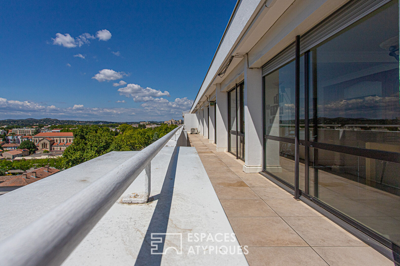 Aerial penthouse in Avignon