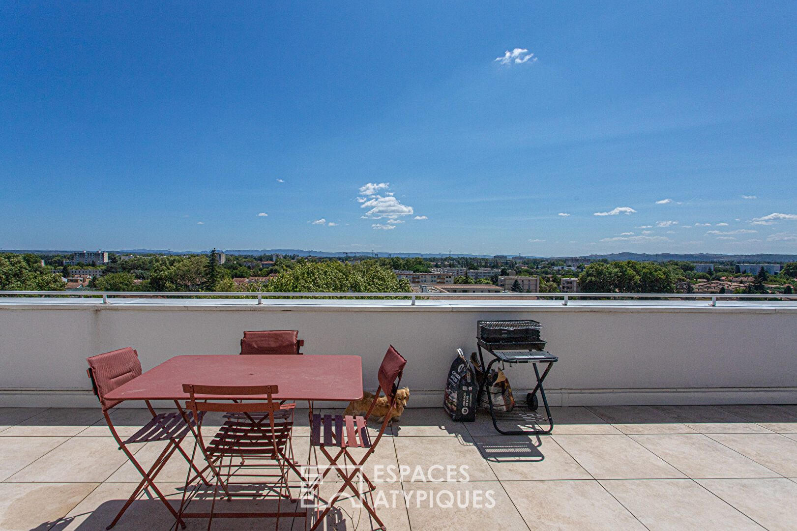 Aerial penthouse in Avignon