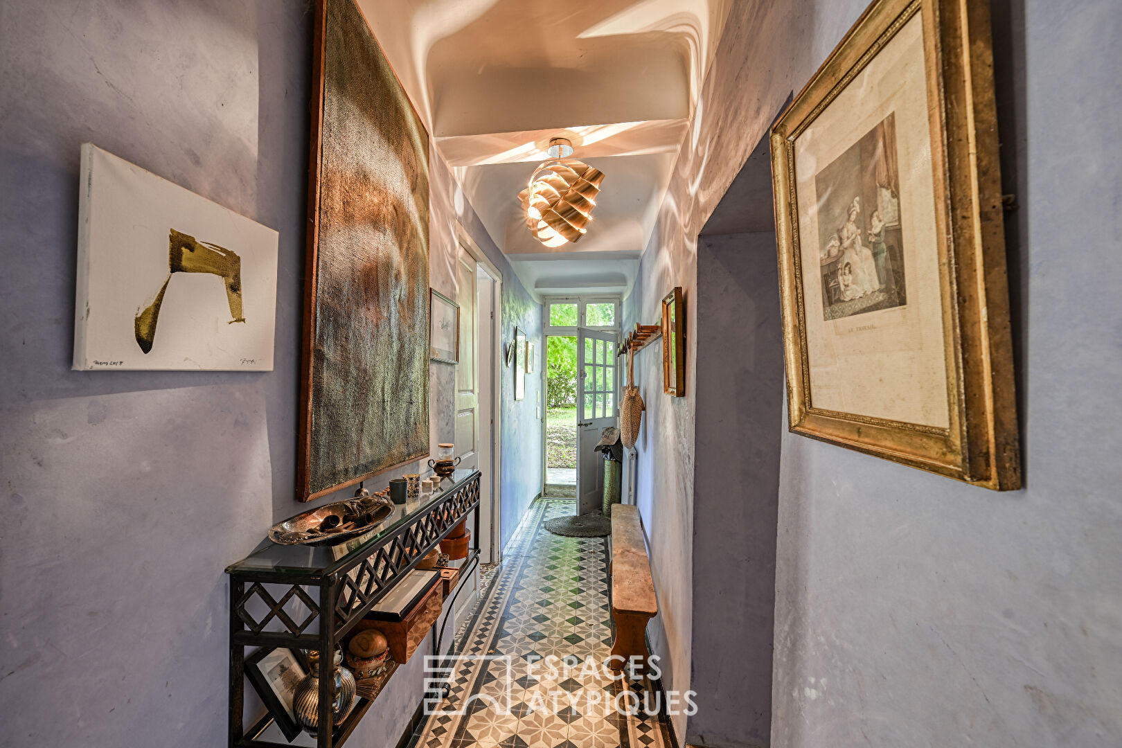 Bastide du XVII au coeur du Luberon avec atelier et potentiel d’aménagement