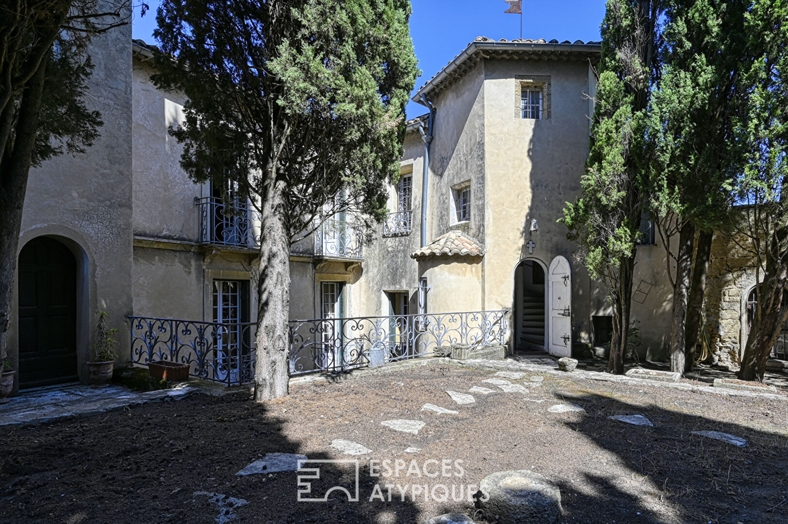 Heritage elegance and its hanging garden to reinvent