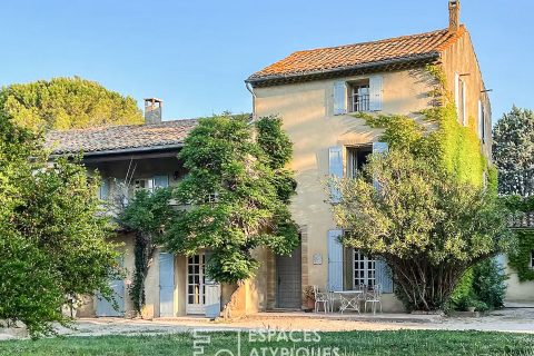 Charme et authenticité pour cette ancienne ferme provençale du XVIIIe siècle