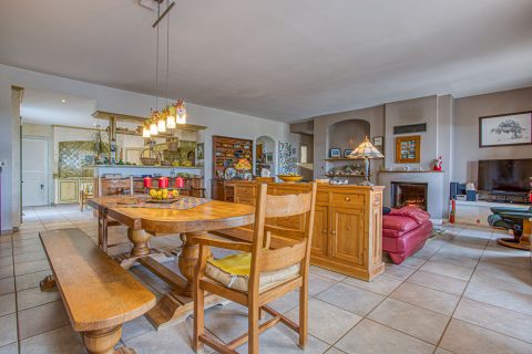 Maison de plain-pied avec panorama d’exception entre le Luberon et le Ventoux