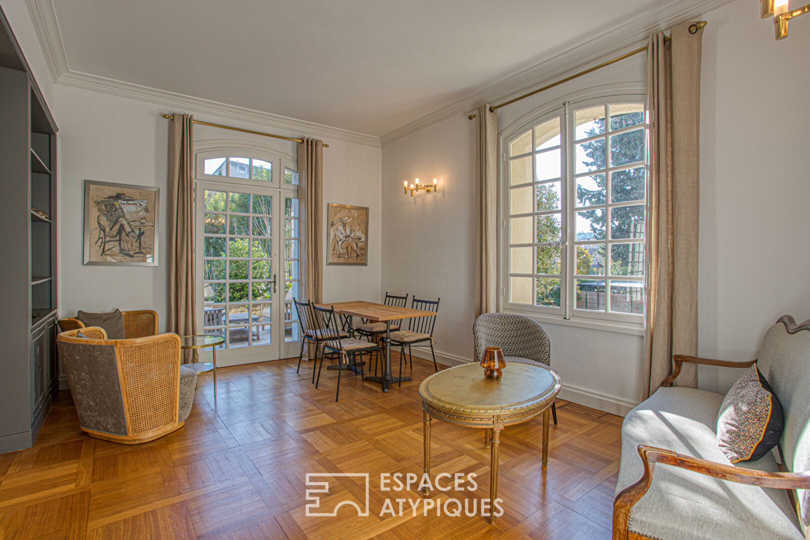 Bastide provençale raffinée entièrement rénovée