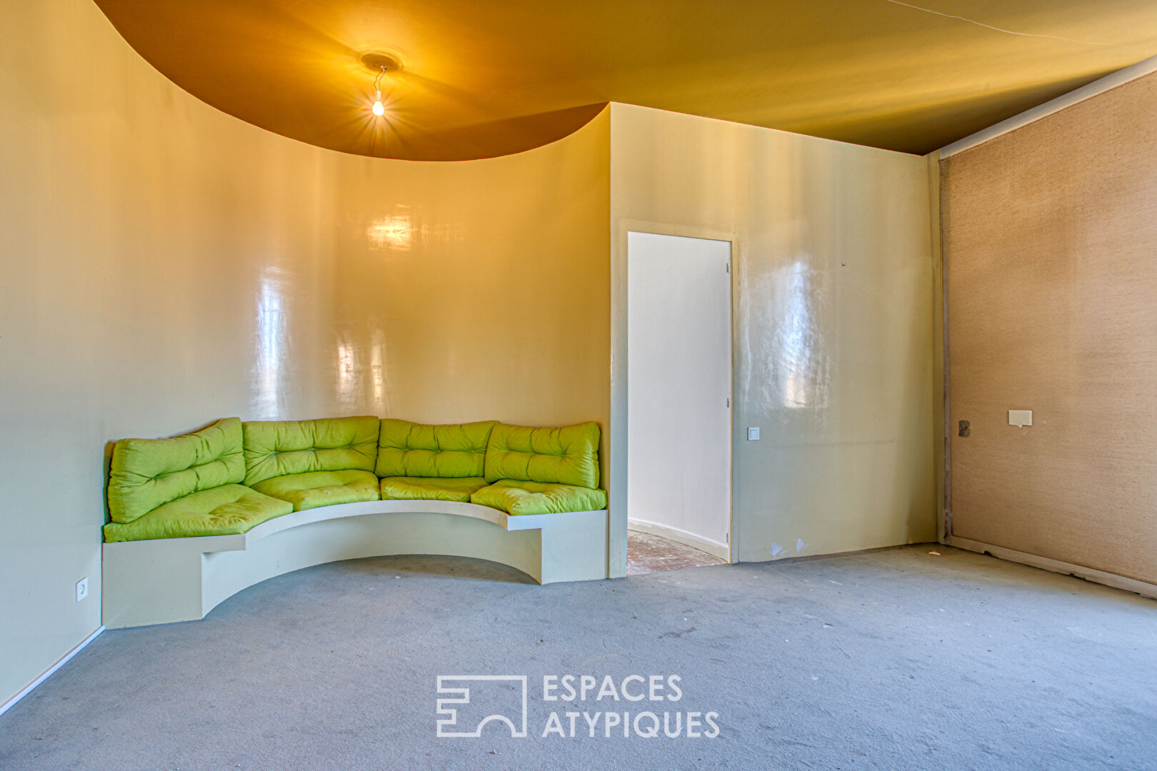Appartement d’exception à rénover avec son rooftop dans un quartier prisé