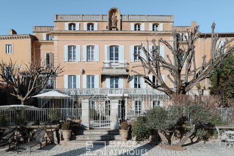 Exceptional Provençal bourgeois house in the heart of Luberon, Provence