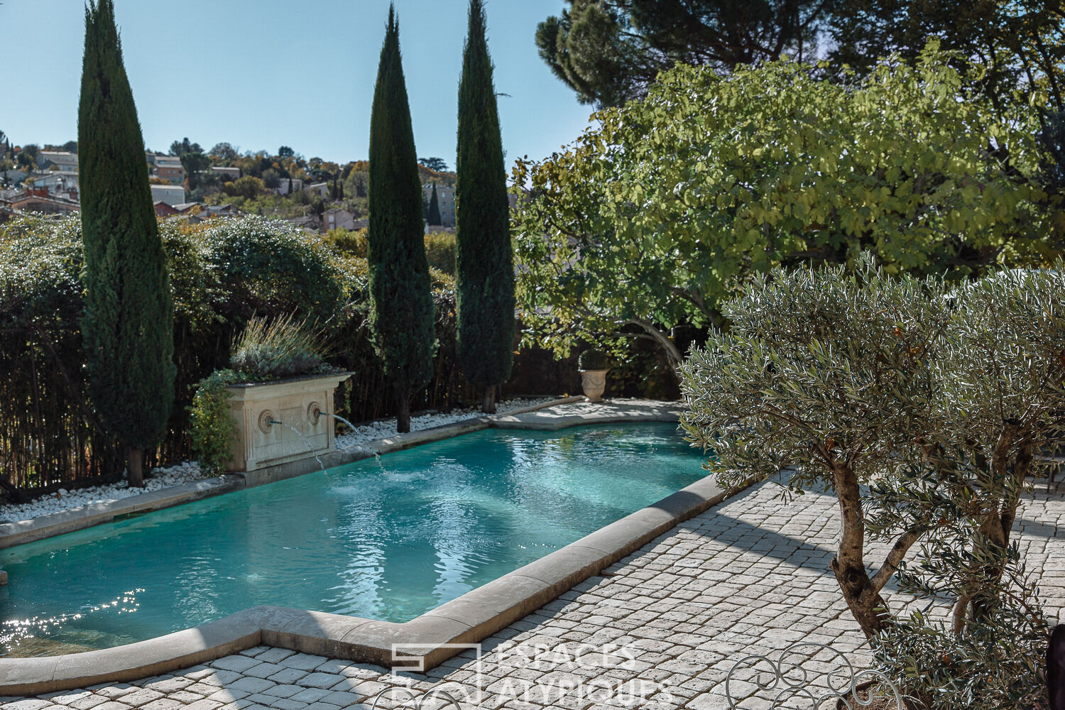Exceptional Provençal bourgeois house in the heart of Luberon, Provence