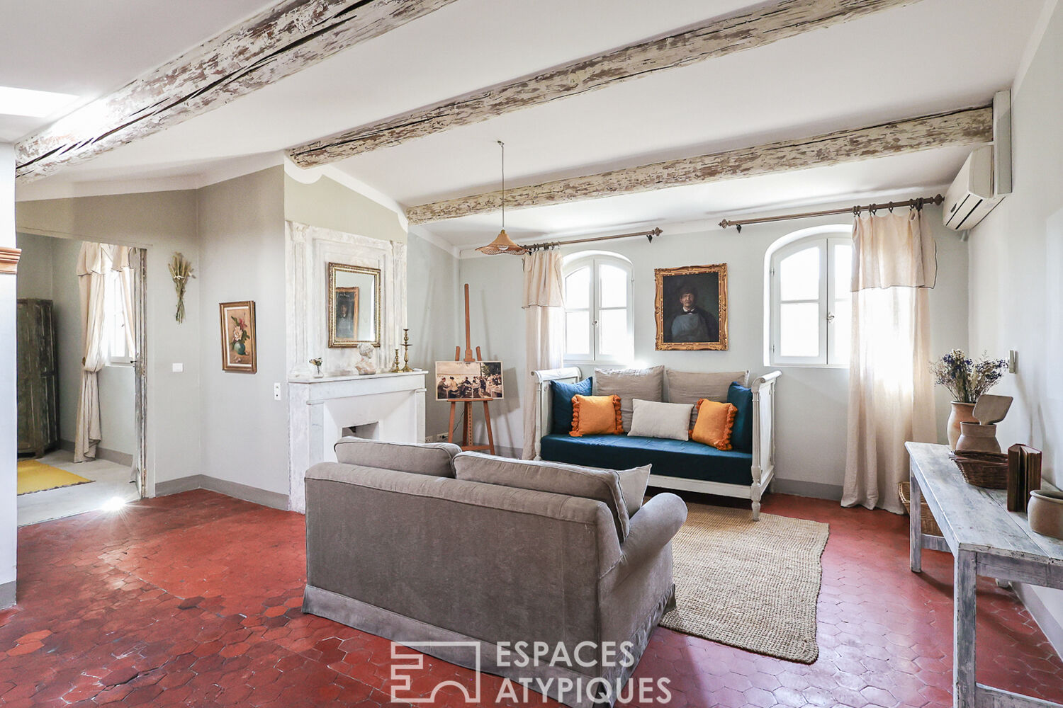 Exceptional Provençal bourgeois house in the heart of Luberon, Provence