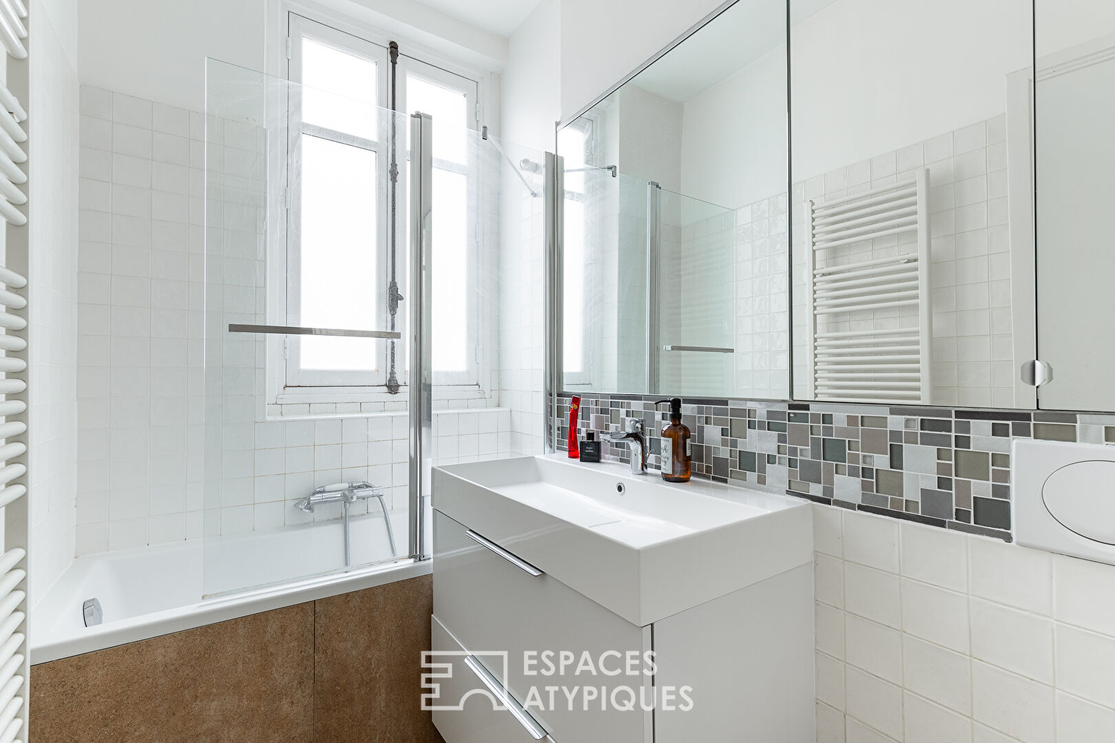 Quartier Necker, Breteuil – Appartement haussmannien traversant avec balcon
