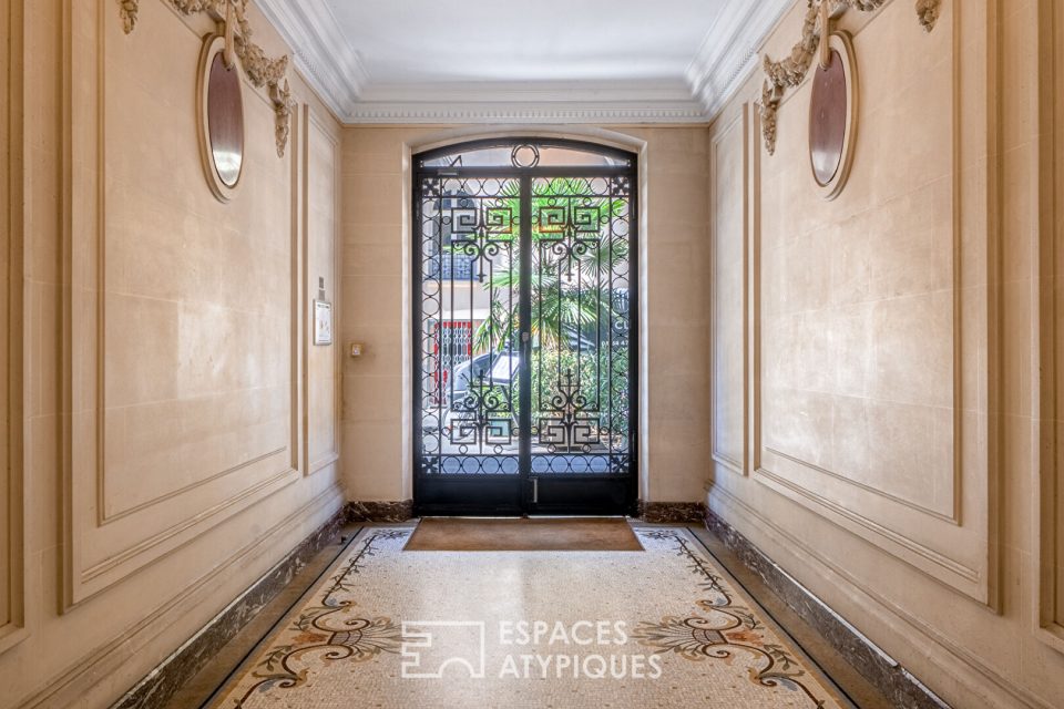 Quartier Bon Marché - Haussmannien avec balcon filant