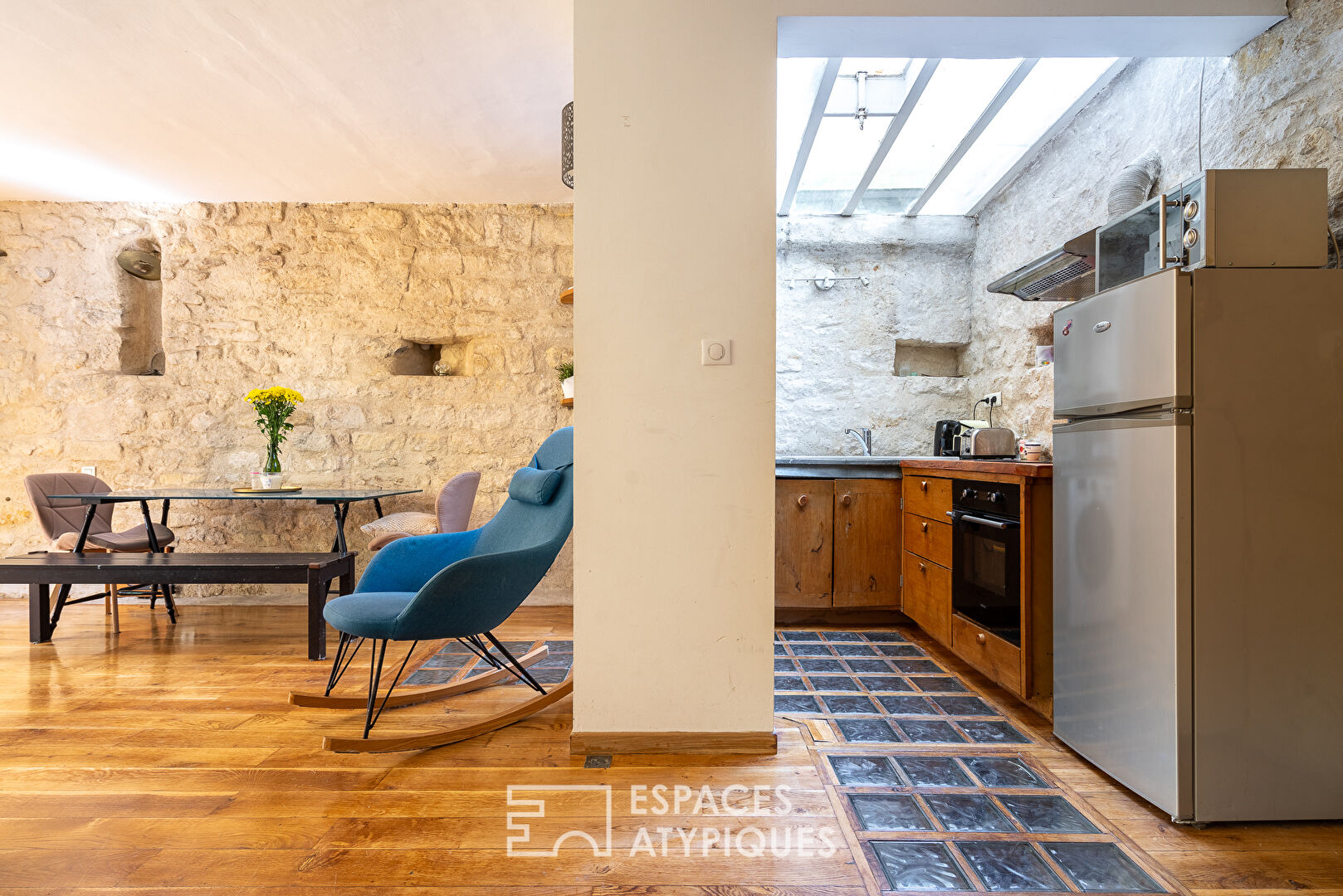Appartement esprit maison avec terrasse plein sud