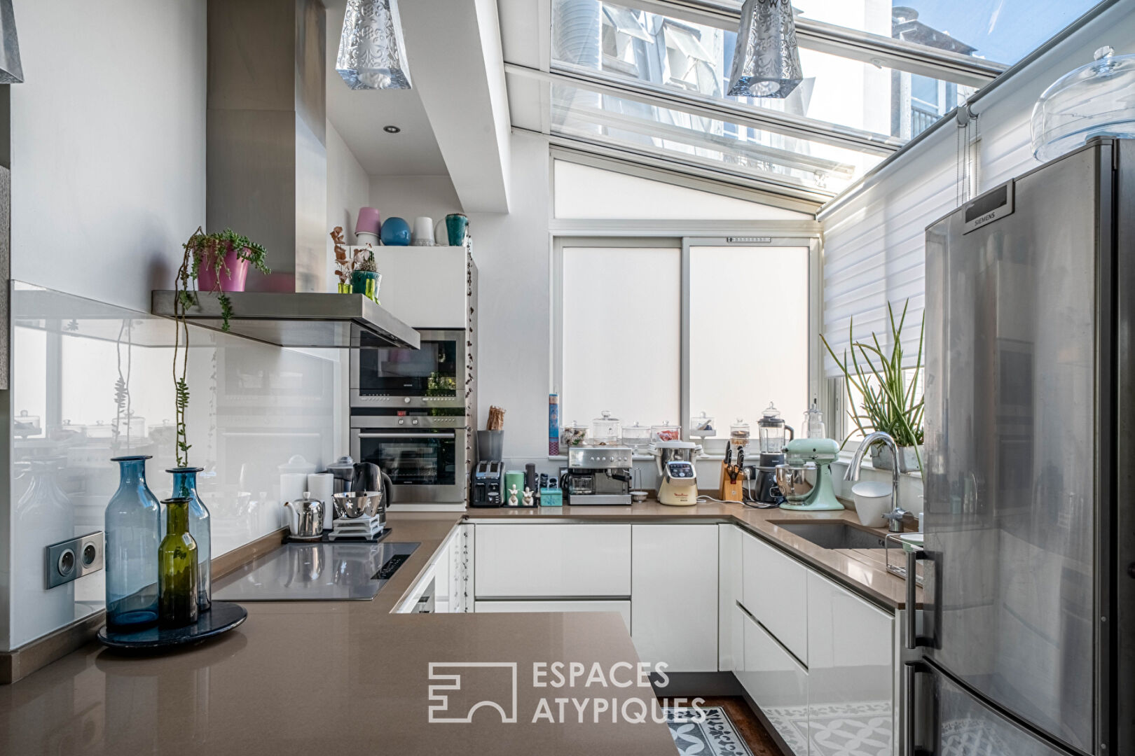 Maison sur un toit avec terrasse vue dégagée