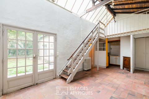 House to renovate with garden, rue des Gobelins
