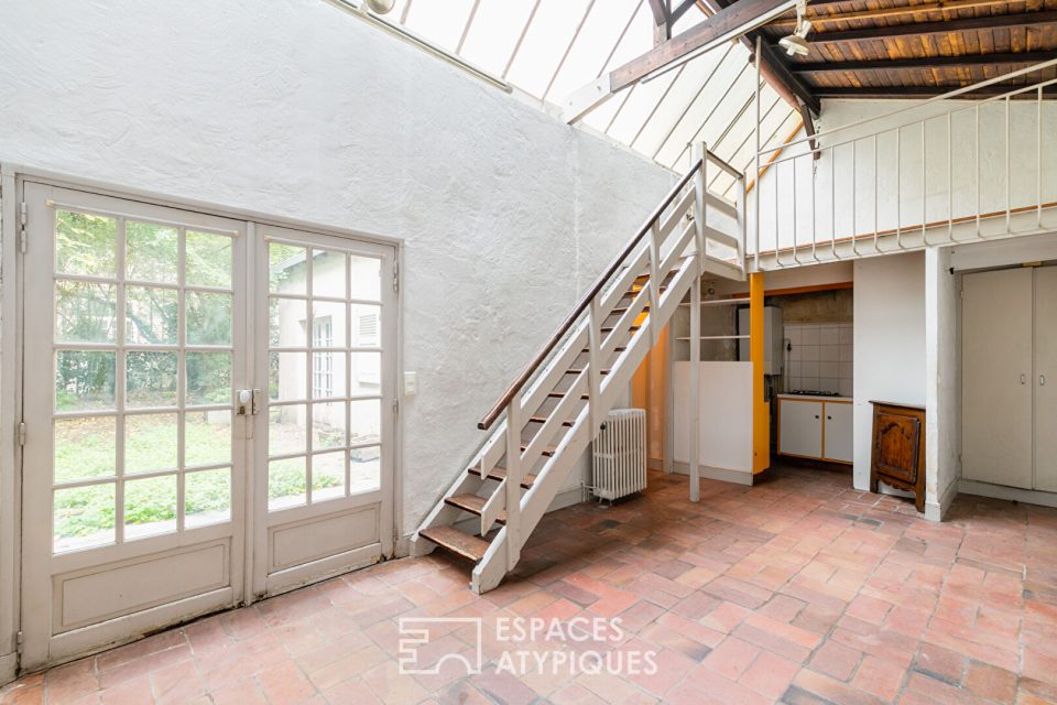 Pavillon à rénover avec jardin, rue des Gobelins