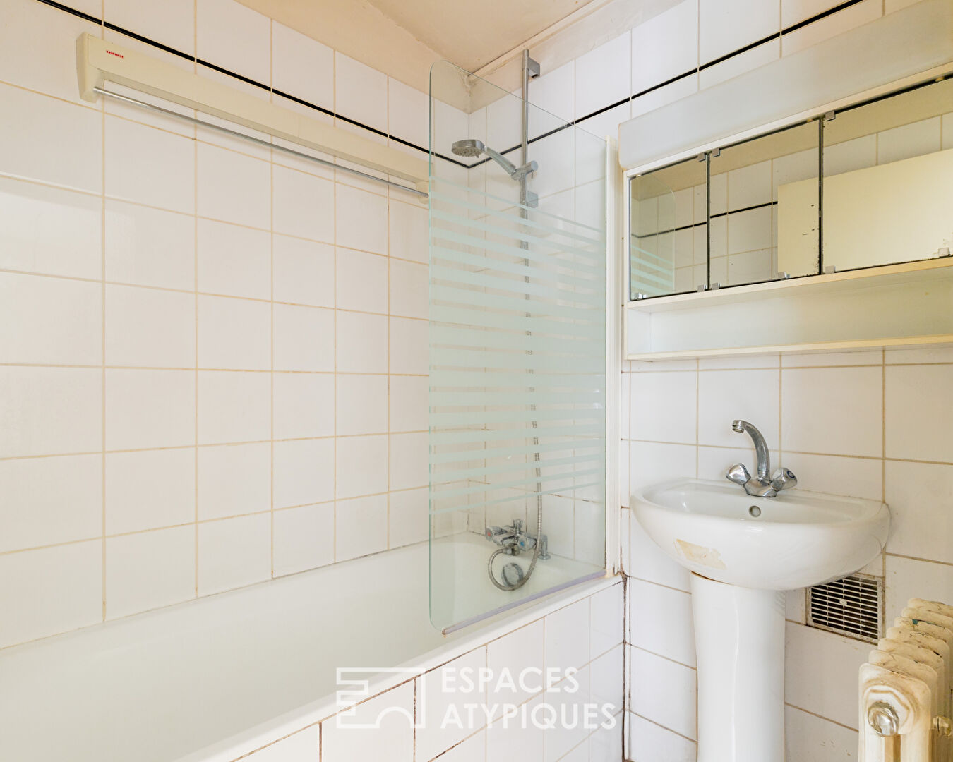 House to renovate with garden, rue des Gobelins